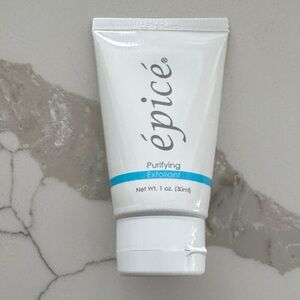 🌸5/$25🌸 Epice purifying exfoliant
